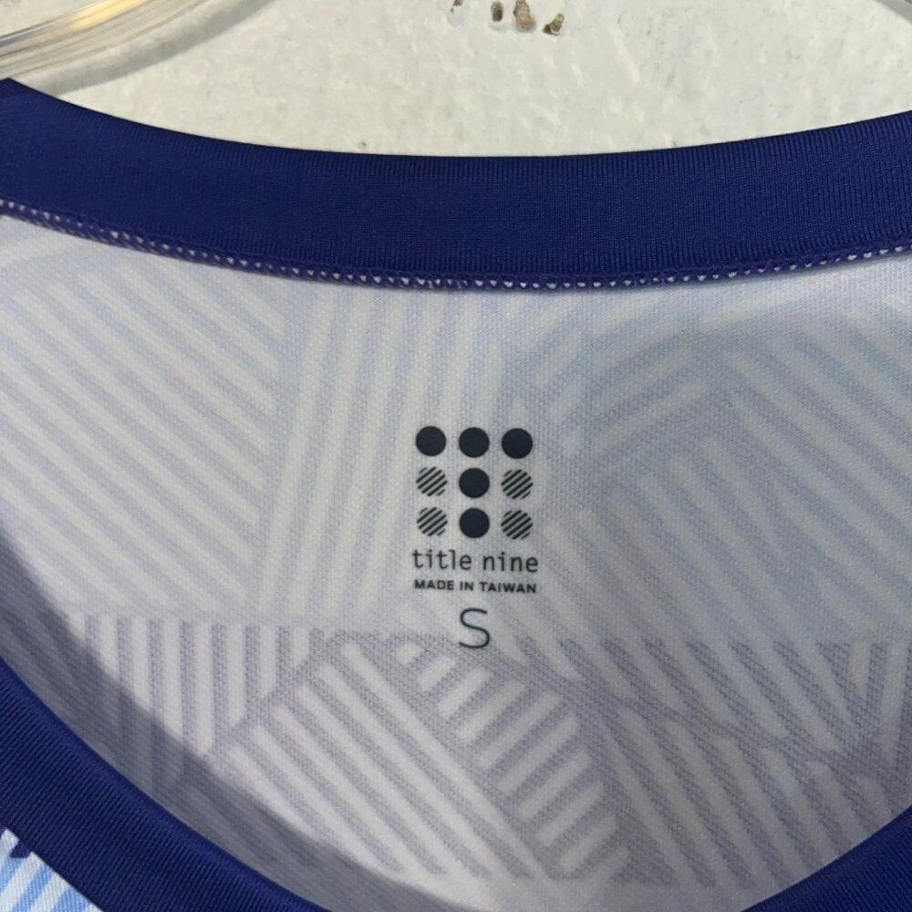 Title Nine Womens Gidget 2.0‎ Dress Sz S Blue Geometric Hiking Athleisure Travel - Picture 9 of 9